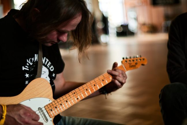 Tůma Pickups: Když se zvuk nehledá v katalogu, ale ve vinutí